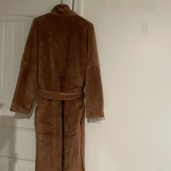 Zara Faux Fur Belted Side Slit Trench NWOT XL - Picture 15 of 16